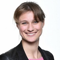 Portrait Photo of Britta Heidemann