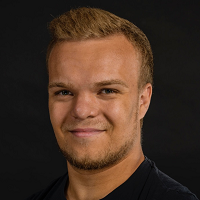 Portrait Photo of Niko Kappel