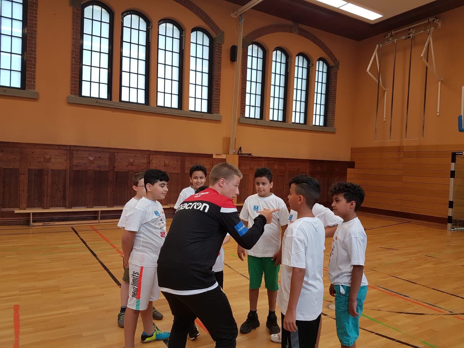 In Berlin war Paul Metzkow, Jugendtrainer beim 1. FC Union Berlin, für das Fußballtraining zuständig.