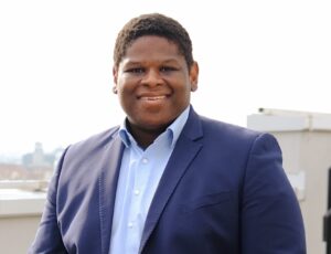 Porträtfoto Prof. Dr. Laing