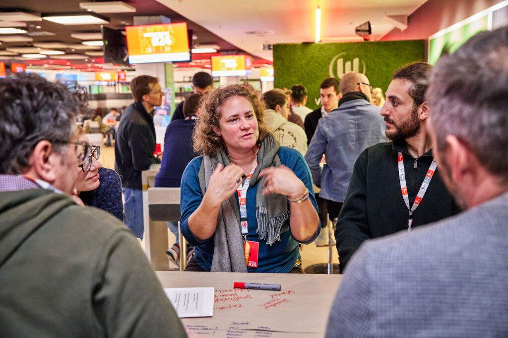 Austausch beim Kickfair Jugendforum